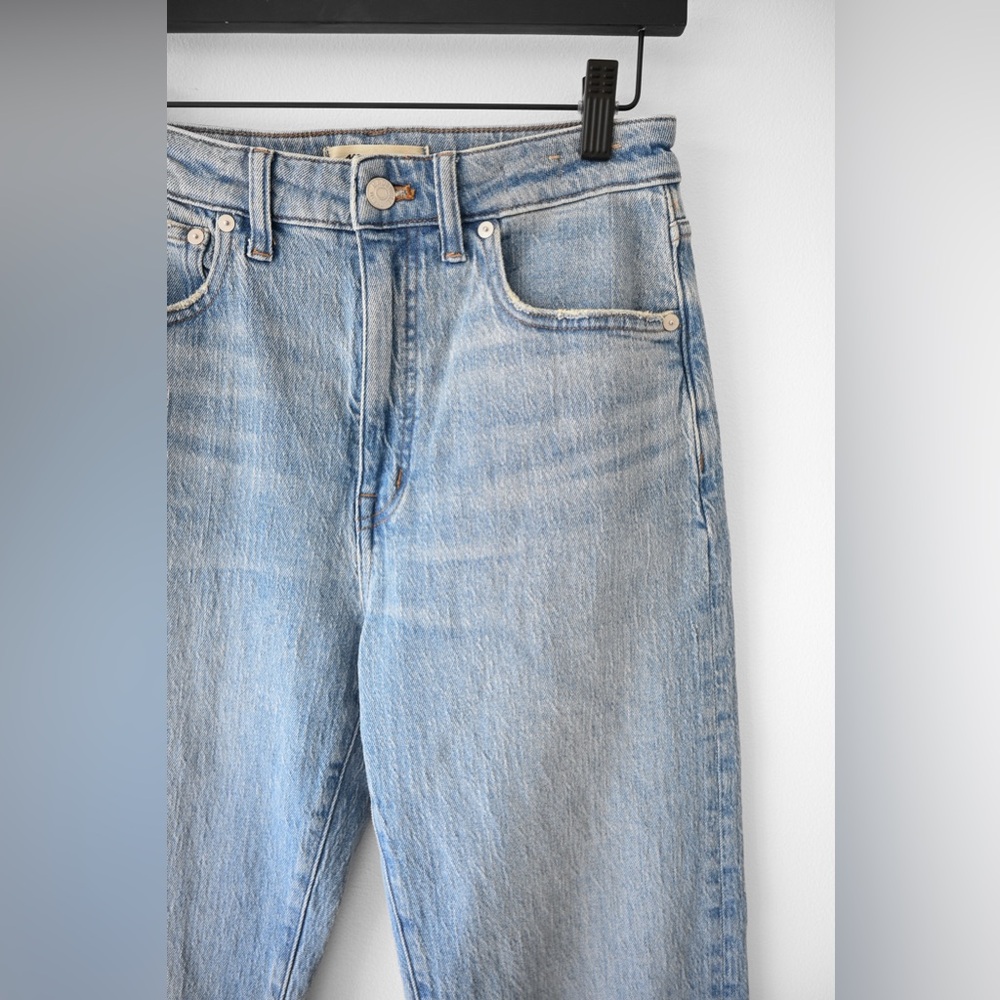 Madewell "Curvy 90's Straight" Jeans - Picture 7 of 11
